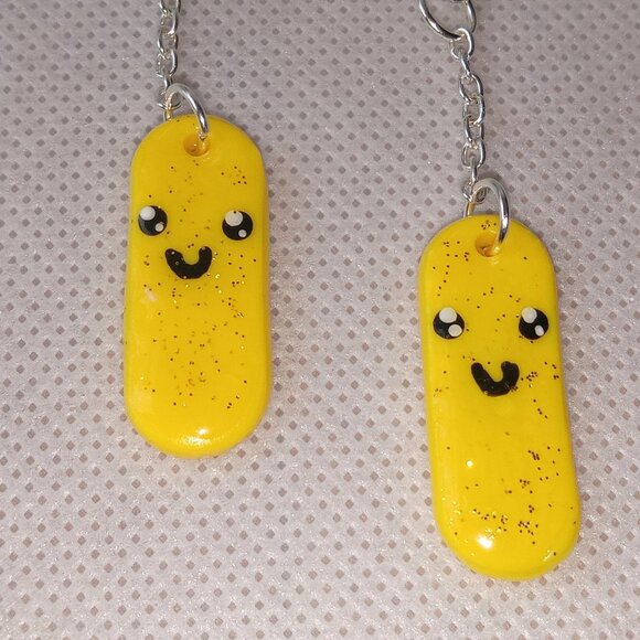 Handmade Dangle Happy Face Earrings - Picture 10 of 11